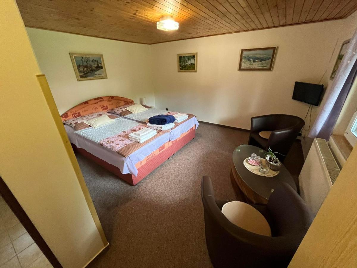 Relax Pension U Nosku Smrzovka Exterior photo